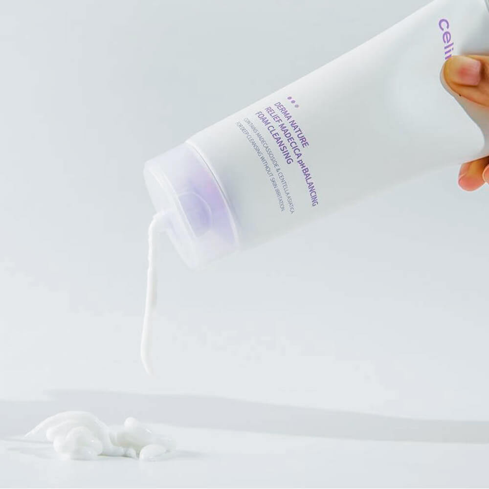 Celimax Derma Nature Relief Madecica pH Balancing Foam Cleansing