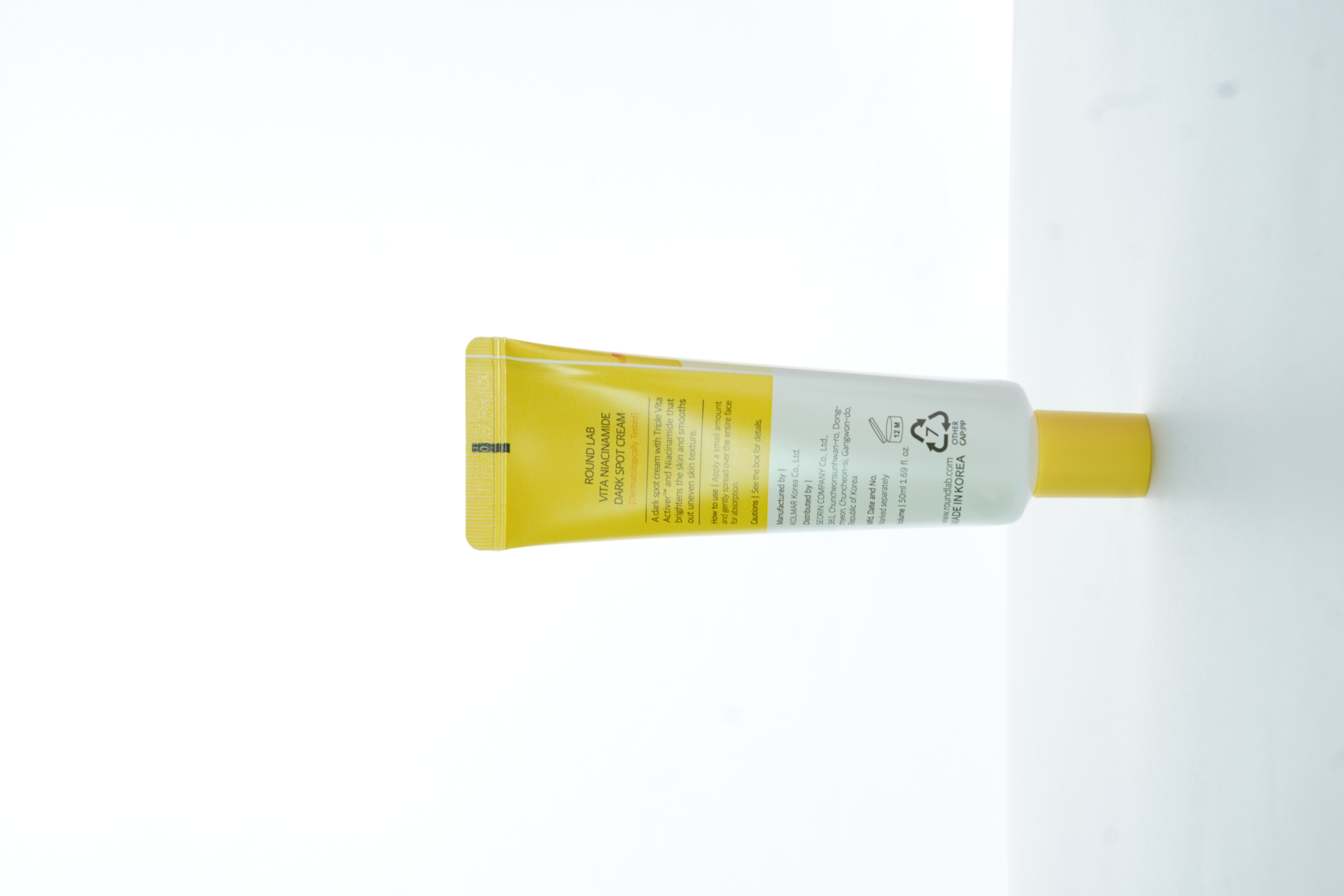 Round lab vita niacinamide dark spot cream